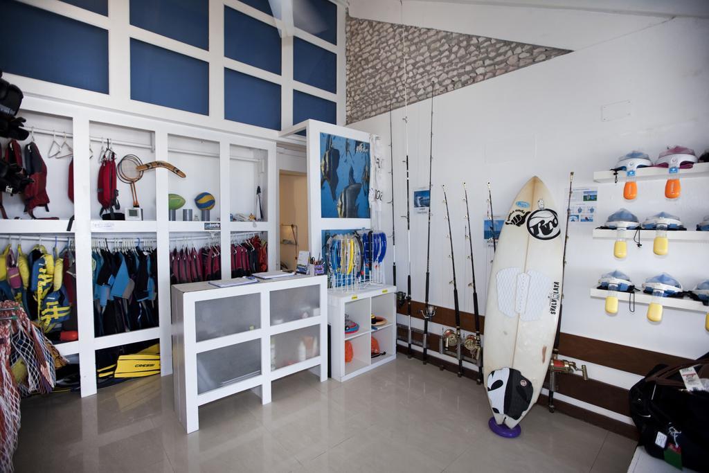 Diamonds Thudufushi Maldives Resort & Spa Thundufushi ภายนอก รูปภาพ